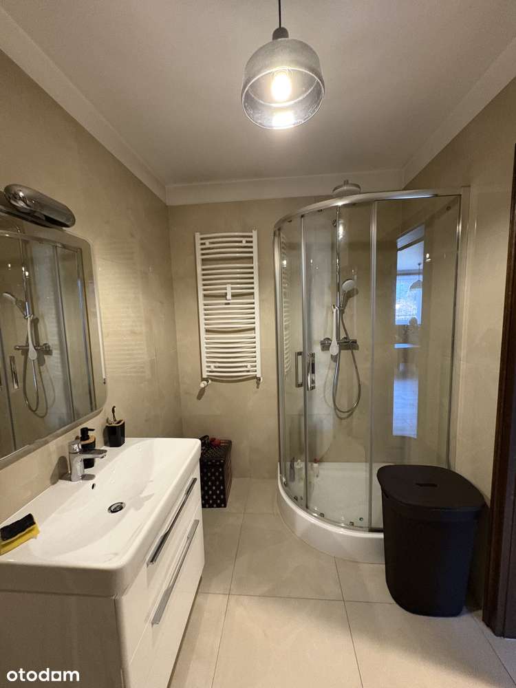 Mieszkanie w Cieplicach: parter z dużym tarasem, winda, blisko parku.-4