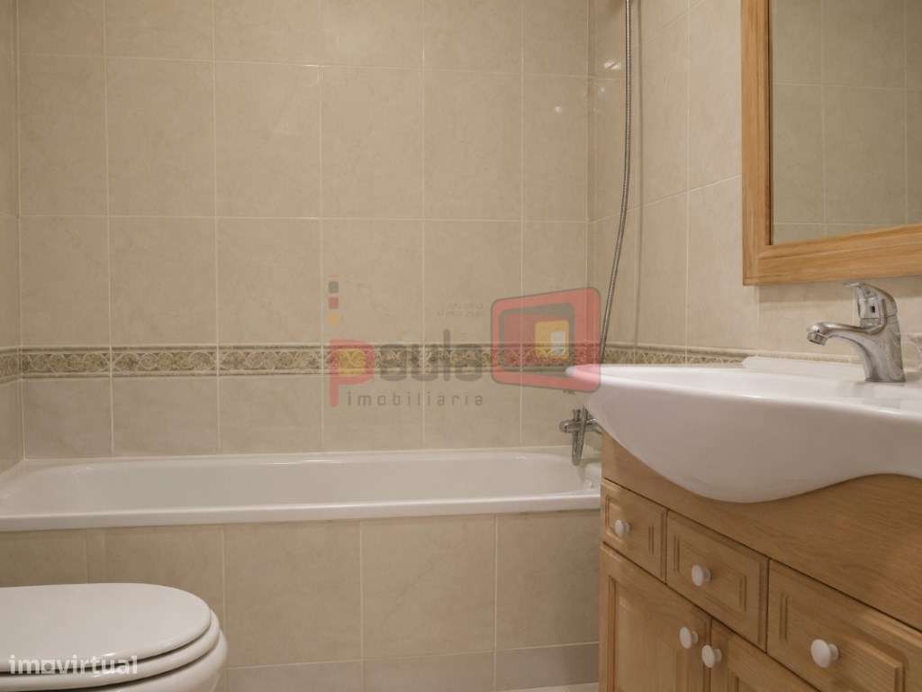 APARTAMENTO T3 COM PARQUEAMENTO-15