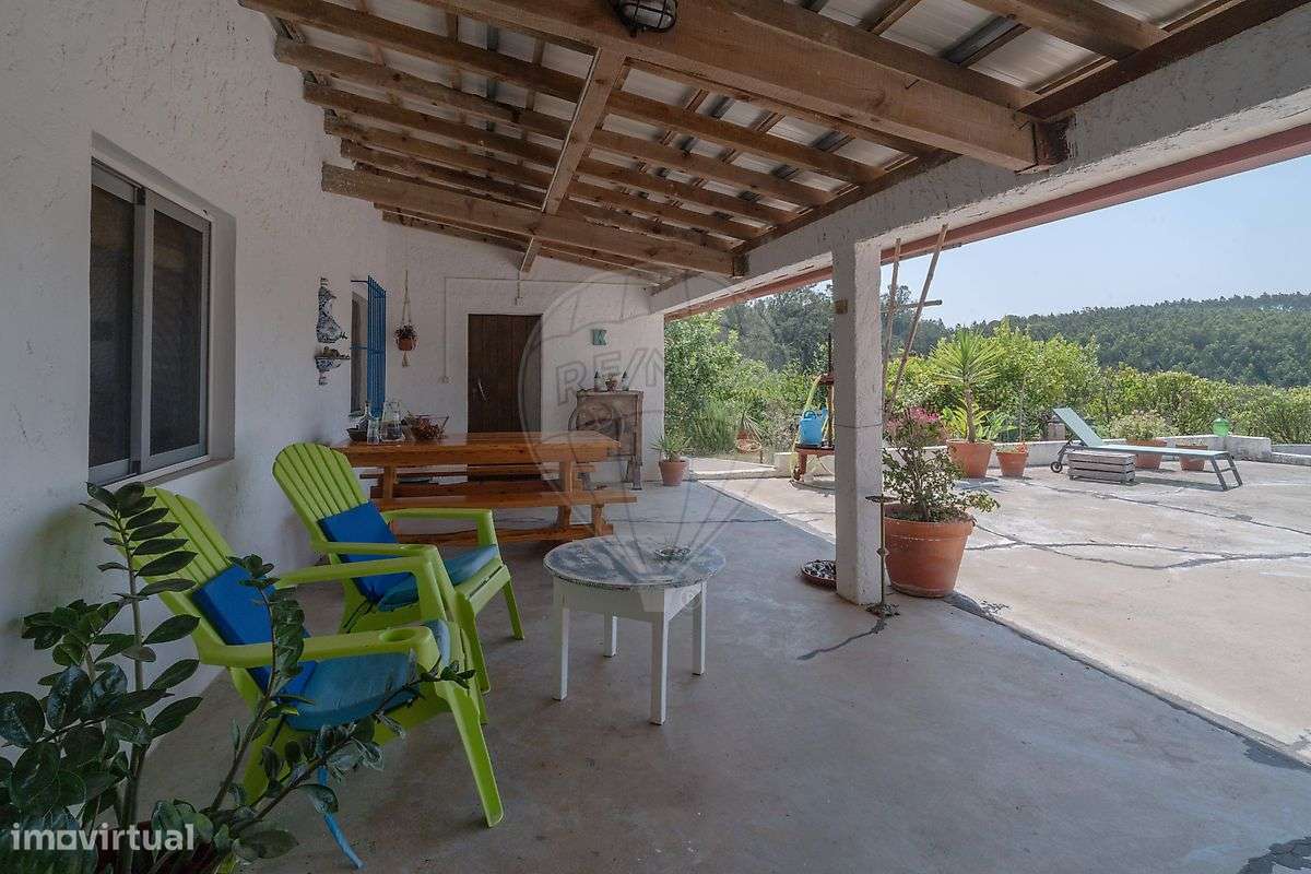 Moradia T1 para venda-33