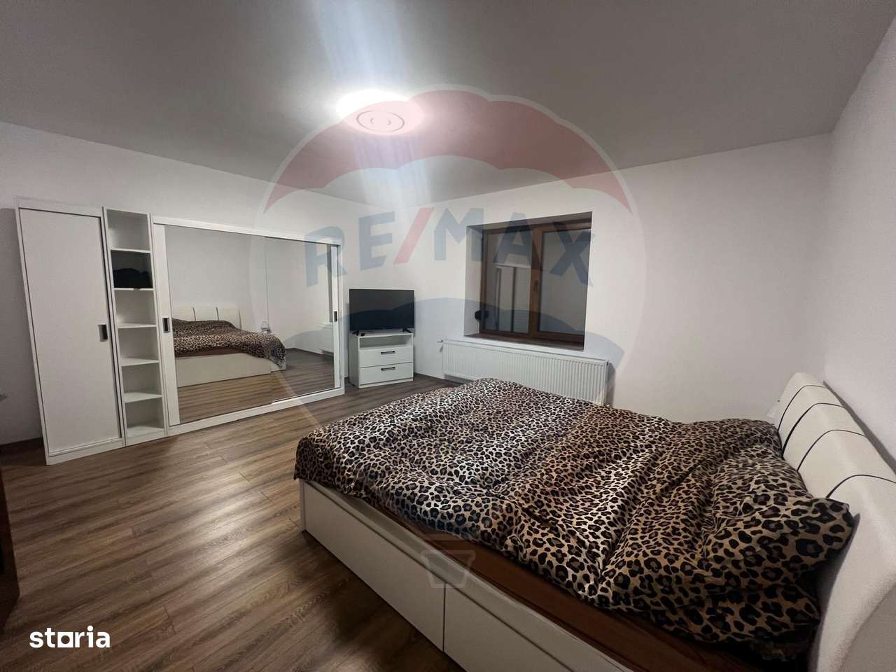 Casă noua 3 camere Lux Sofronea 1080 mp teren - Imagine principală: 1/13