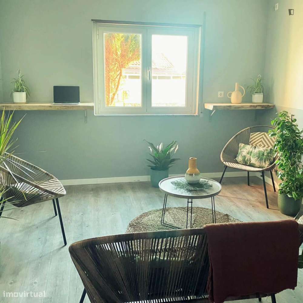 Quarto - localizado em Ericeira - Grande imagem: 4/8