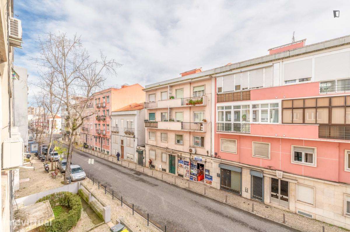 Quarto - localizado em Alameda Lisbon - Grande imagem: 5/10