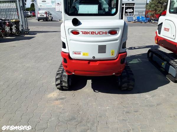 Takeuchi Nowa Japońska Takeuchi TB225 NOWOŚĆ - Minikoparka - 5