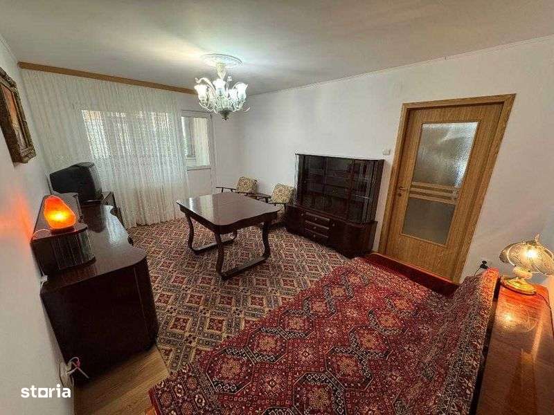 Apartament 3 camere, decomandat, ultracentral, pret negociabil - Imagine principală: 4/8
