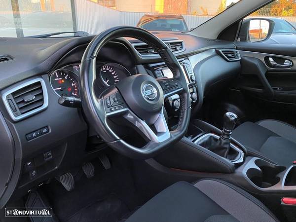 Nissan Qashqai 1.5 dCi N-Connecta - 21