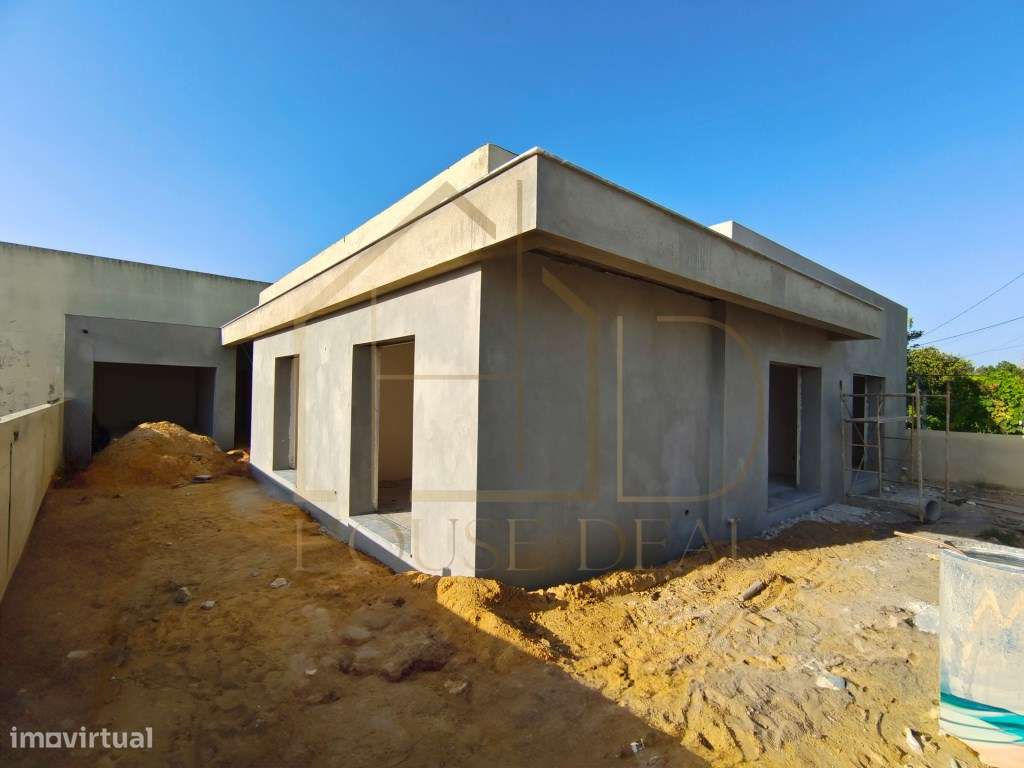 DESLUMBRANTE Moradia T4 com Garagem. Pinhal do General. Fernão Ferro - Grande imagem: 3/32