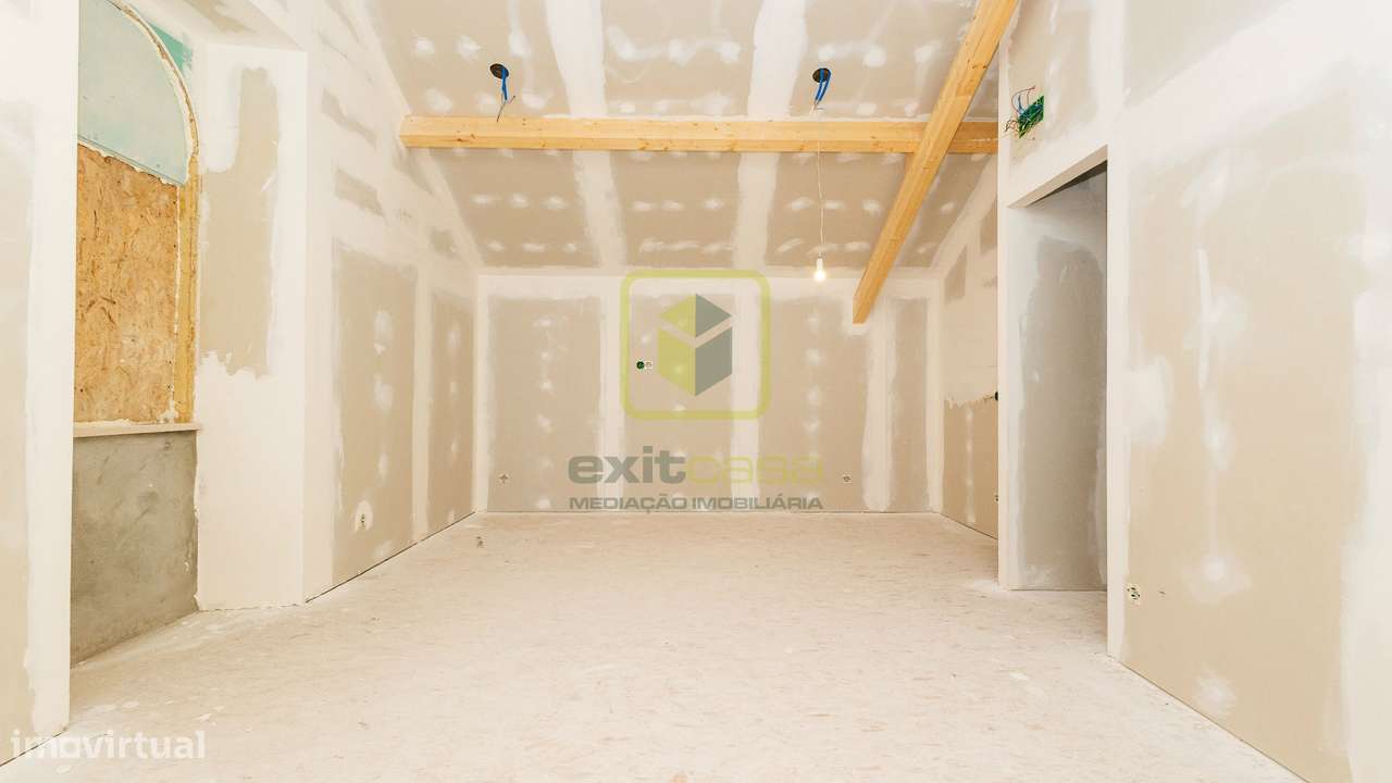 Moradia T4 remodelada-20