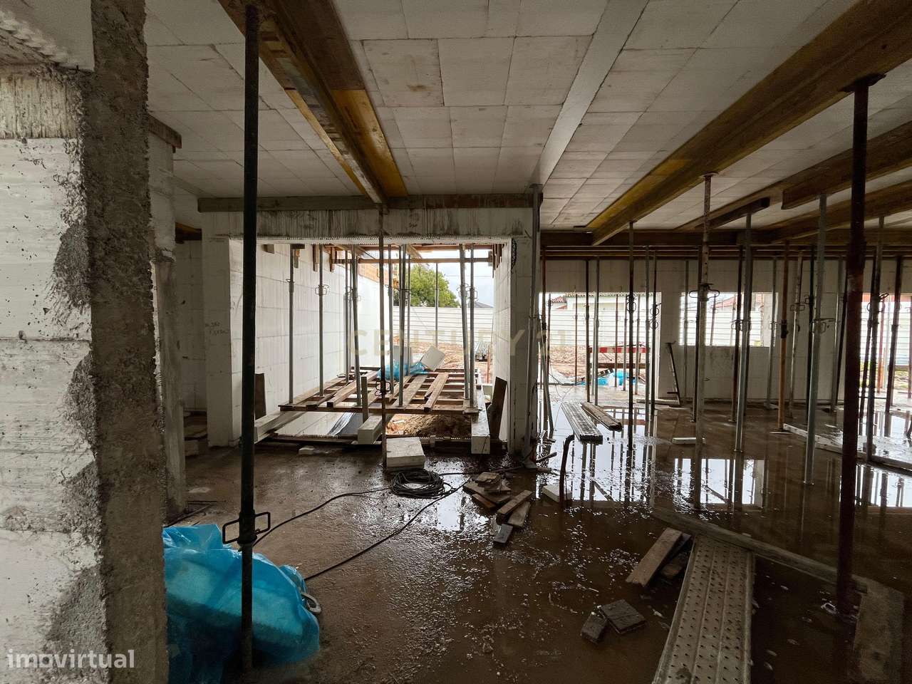 T3 Único em Leiria: Construção ICF em Condomínio Fechado com Piscina - Grande imagem: 3/4