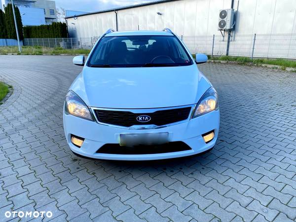 Kia Ceed Cee'd 1.6 Crdi Comfort + - 1