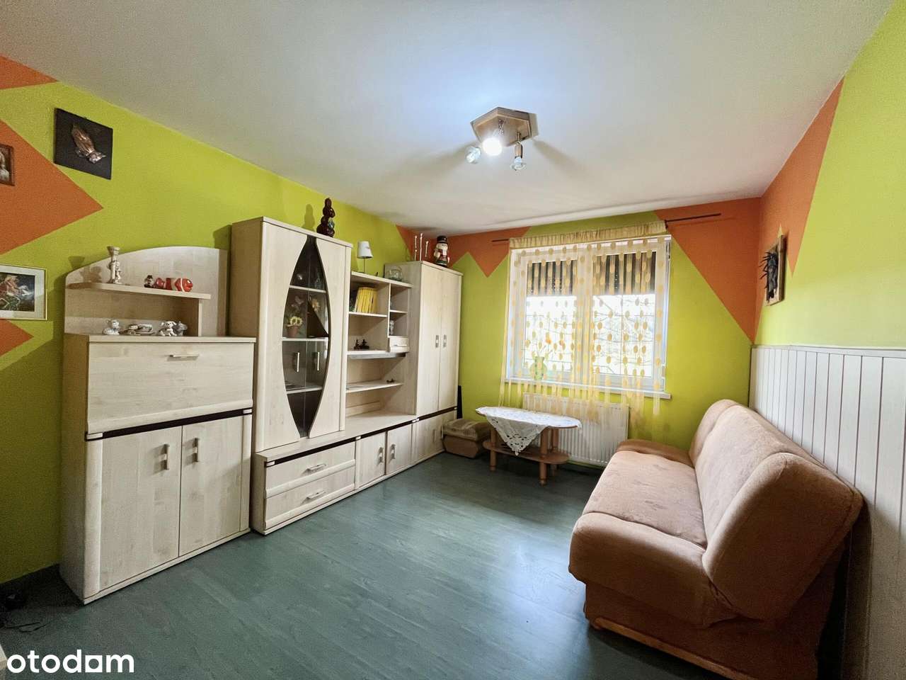 Parterowy dom w Nakle z widokiem na las-7