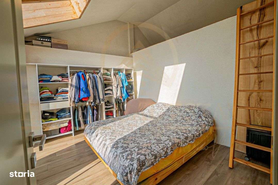 Proprietate cu Spațiu de Locuit și Hală în Agigea! - Imagine principală: 5/18