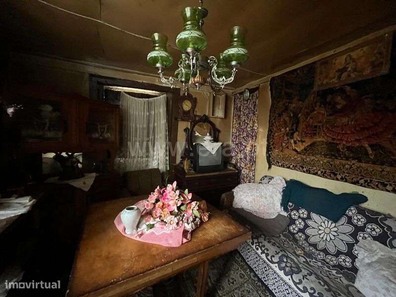 Moradia T2 / Gouveia, Cativelos - Grande imagem: 4/8