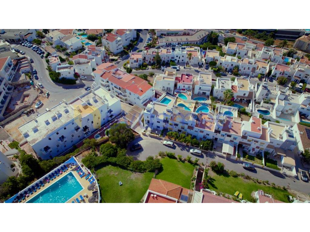 Moradia renovada com piscina e vistas panorâmicas sobre Albufeira e...-50