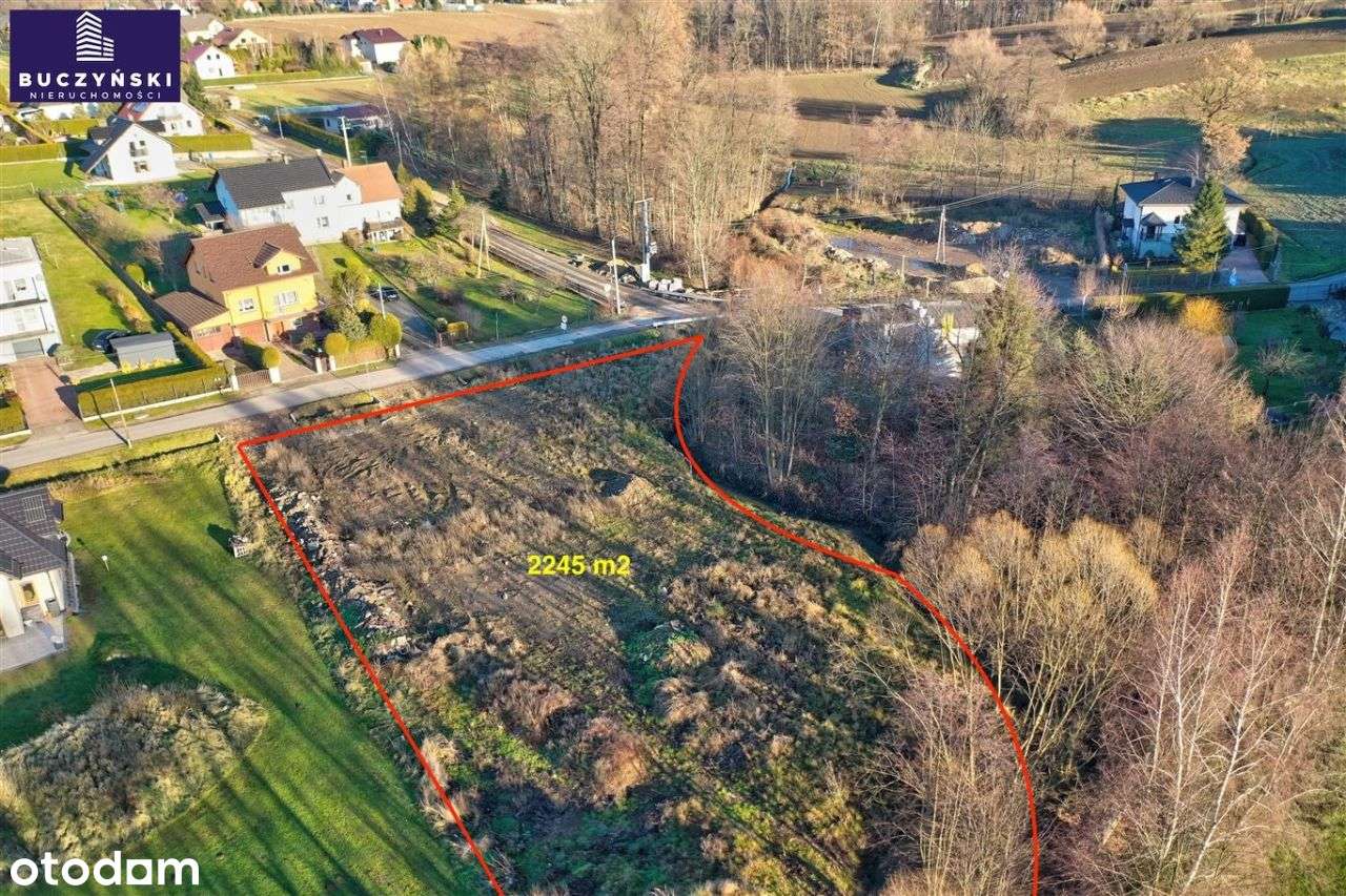Działka z pozwoleniem na budowę 4 domów.-5