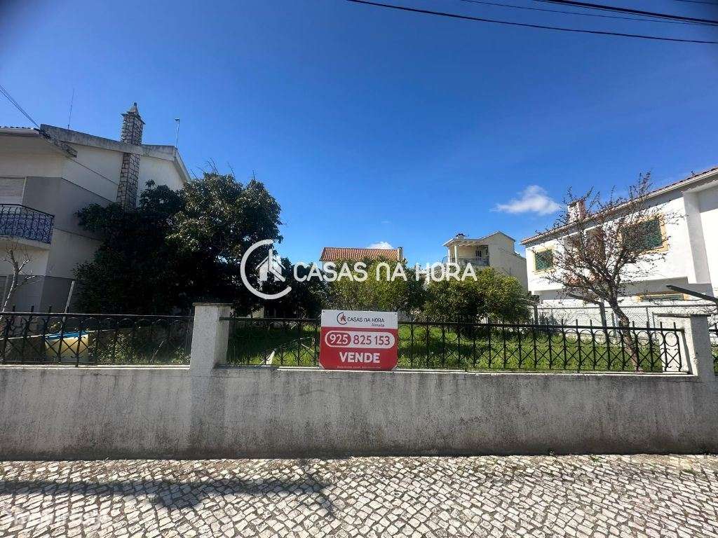Terreno para Construção Urbana na Quinta do Conde-5