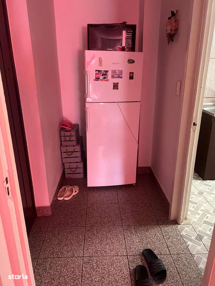 vand 4 camere in orasul Braila cartierul APOLLO pret 52.000 euro-5