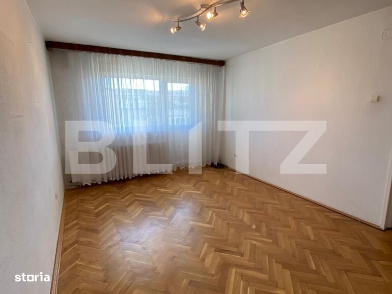 Apartament 4 camere, 90 mp, Dambu Pietros