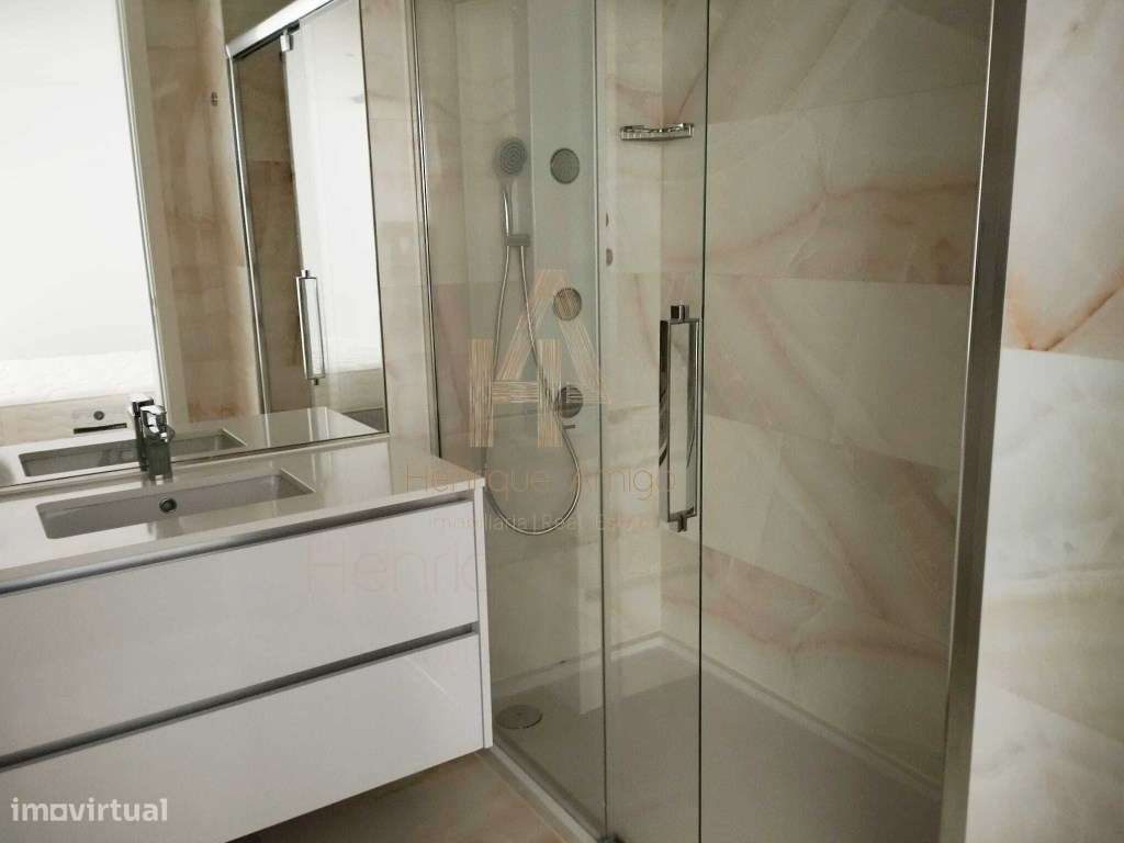 Apartamento T0 Duplex em magnífico empreendimento em Sesimbra - Grande imagem: 5/19