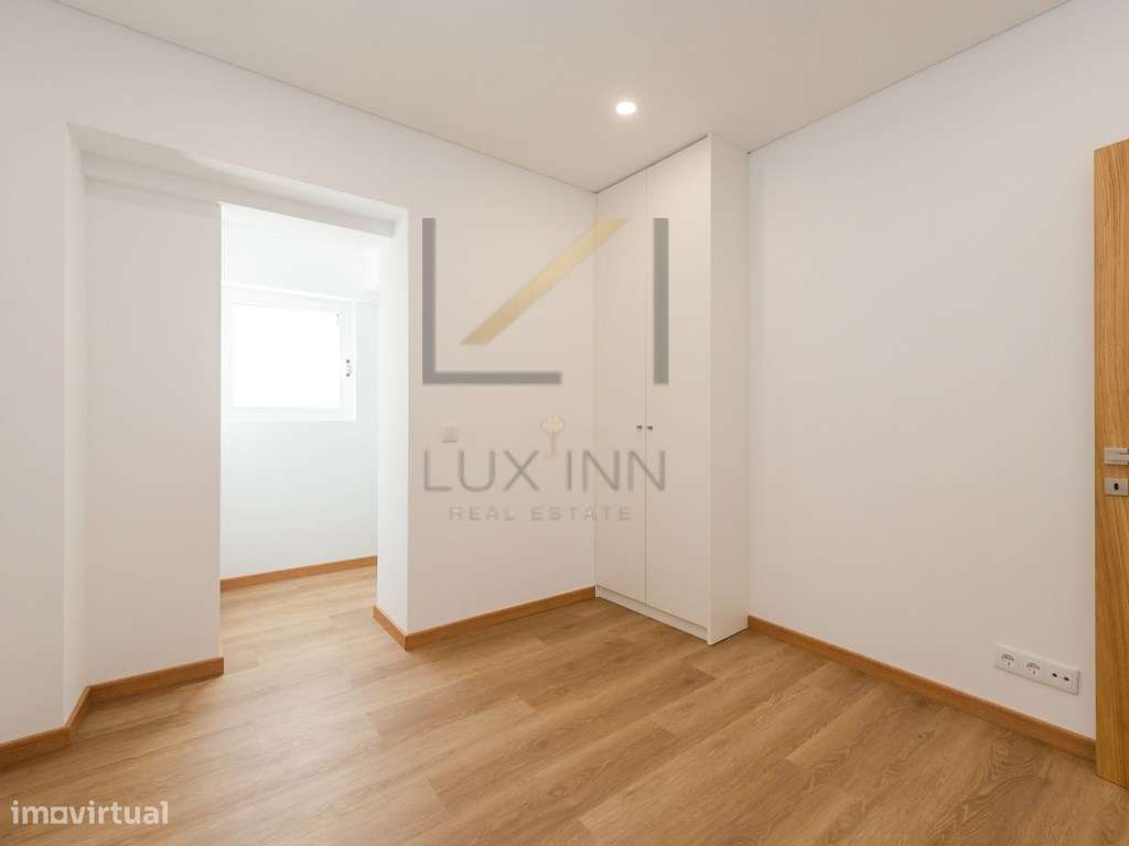 Moradia T5 Recuperada com Piscina, 2 Suítes e Garagem - Lote Isolad...-16