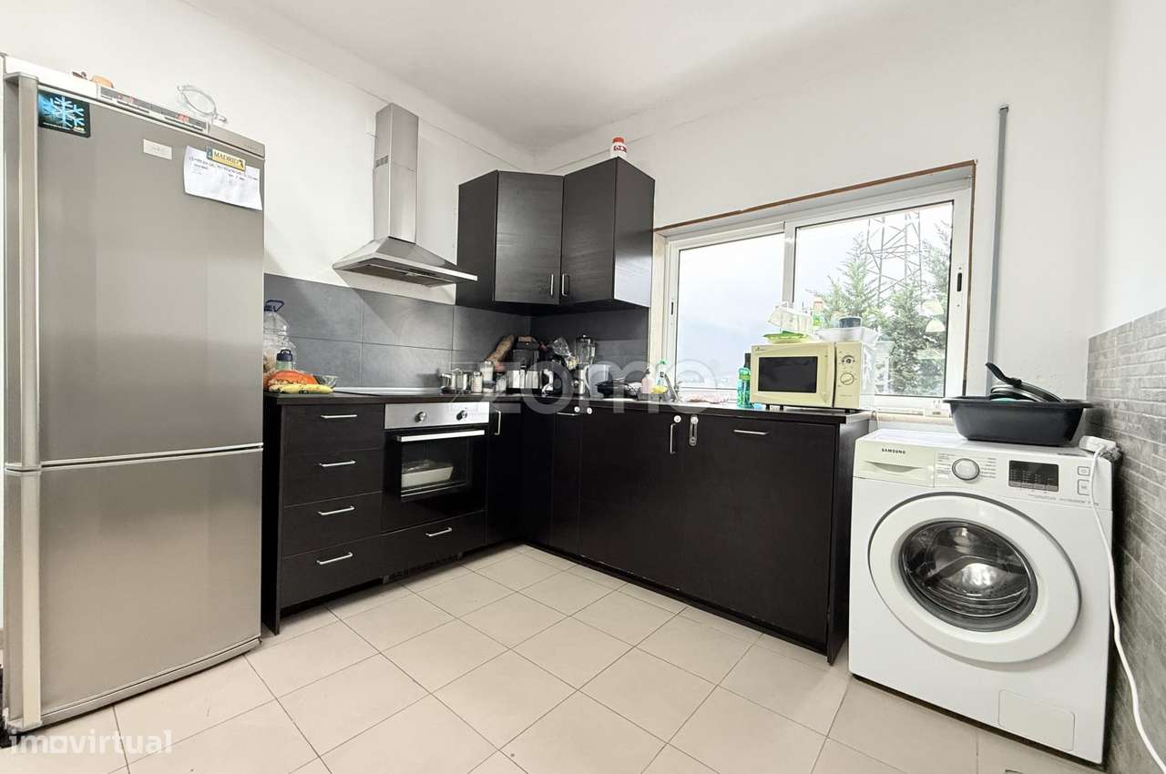 Prédio com 3 Andares Independentes Arrendadas – Excelente Oportunid... - Grande imagem: 3/19