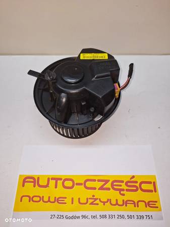 DMUCHAWA WENTYLATOR VALEO 1K1820015C AUDI A3/8P EUR - 1