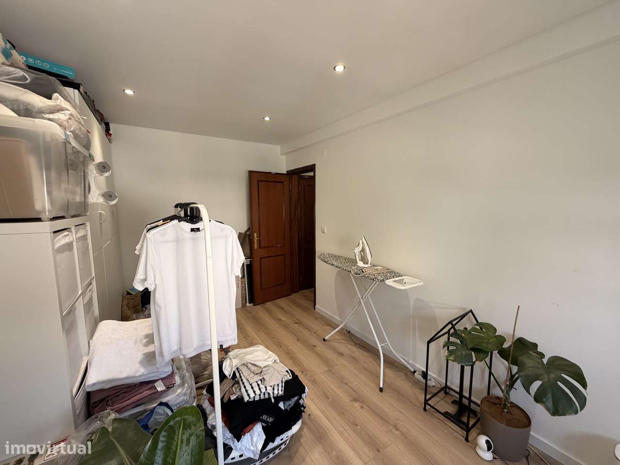 Apartamento T3 com Varanda - Quinta do Conde - 300.000€-19