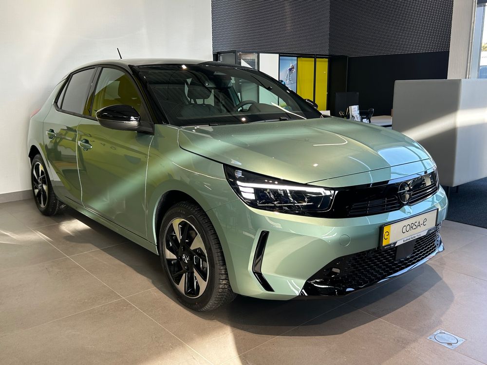 Electric YES 2025 e136KM 50kWh