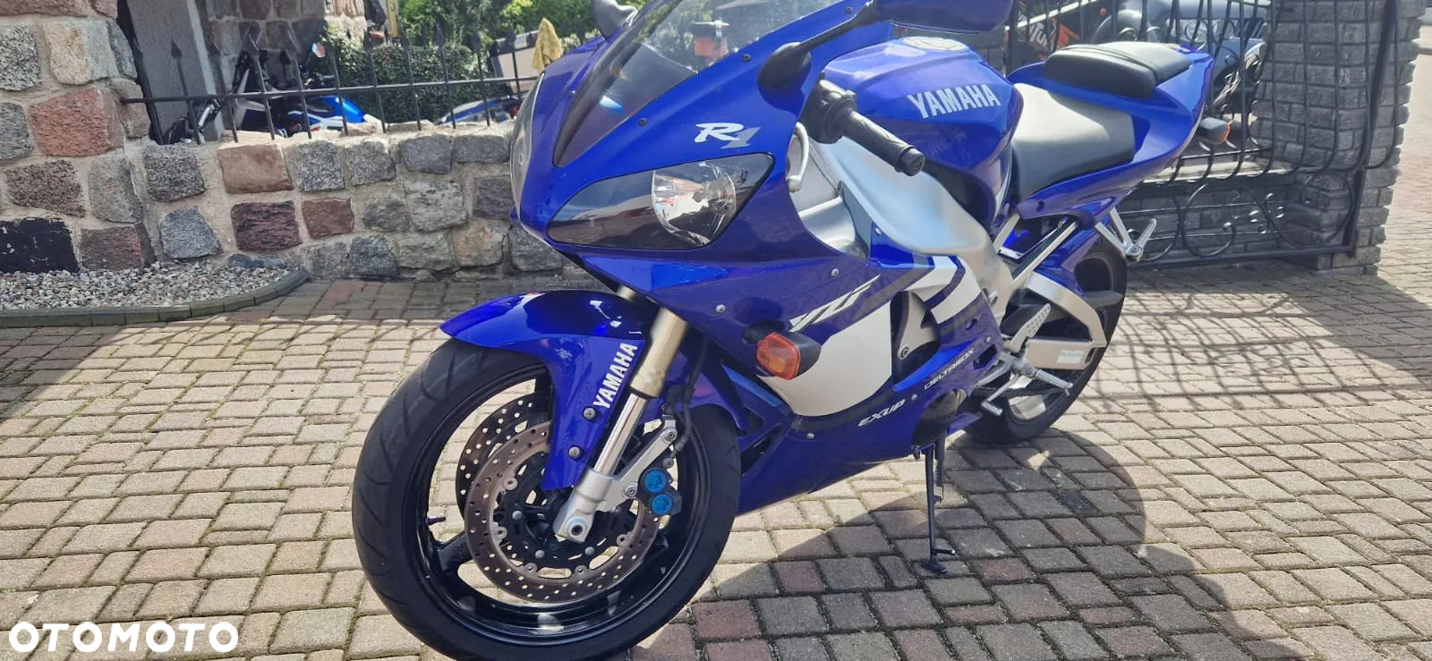 Yamaha YZF - 2