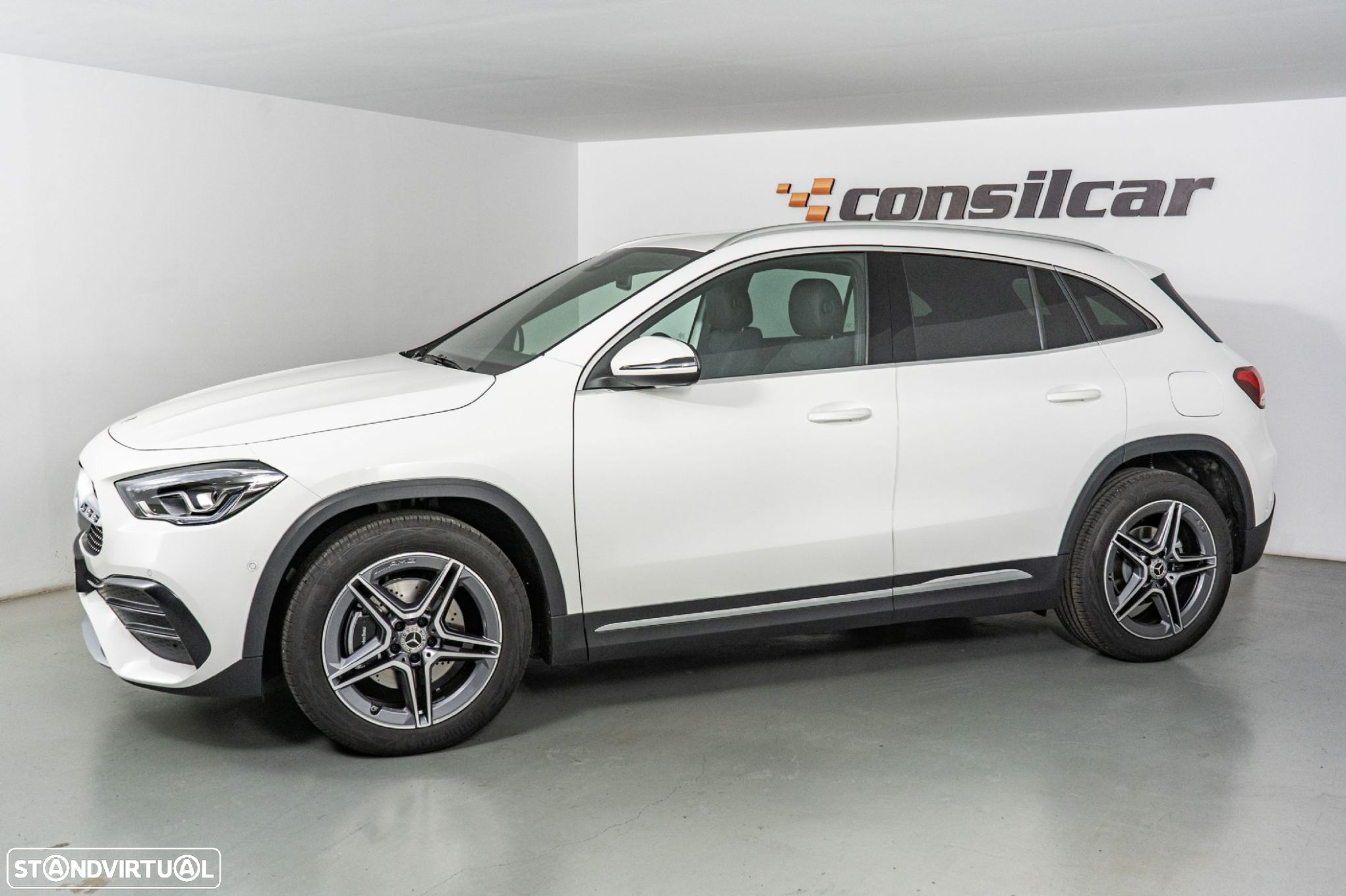 Mercedes-Benz GLA 180 d AMG Line - 7