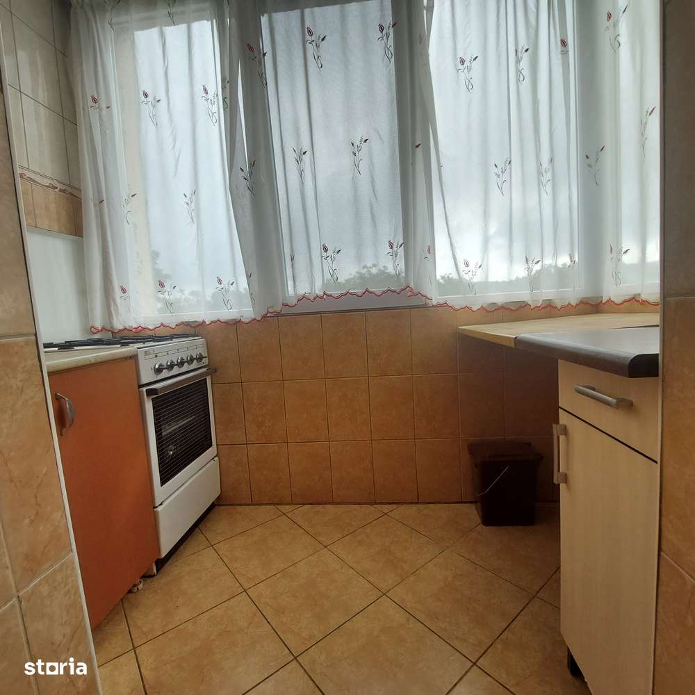 Inchiriem apartament cu 2 camere, strada Milcovului, etaj 3/4, Oradea - Imagine principală: 5/7