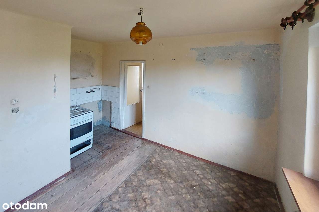 Dom z garażem, przy komunikacji miejskiej-9