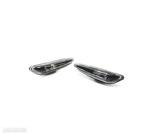 PISCAS LATERAIS FUNDO PRETO PARA BMW E46 LIMO 01-05 E60 03-07 X3 03-10 - 1