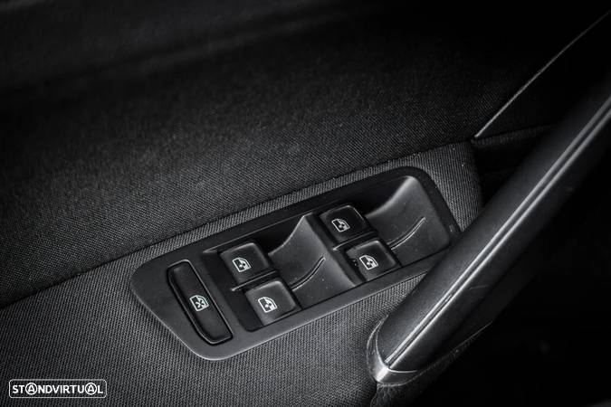 VW Golf 1.6 TDI (BlueMotion ) Comfortline - 25
