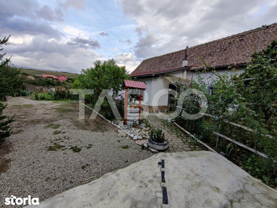 Casa individuala 4 camere gradina terasa curte 2 bai Daia Sibiu