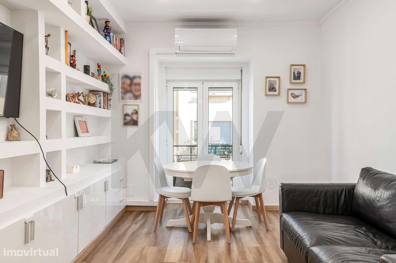 Excelente T3 com COZINHA AMERICANA e TERRAÇO. - Grande imagem: 5/36