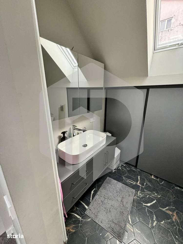 Casa tip duplex - Zona Centrala - 116mpu - 180mp Teren - 4 Camere - Imagine principală: 3/12