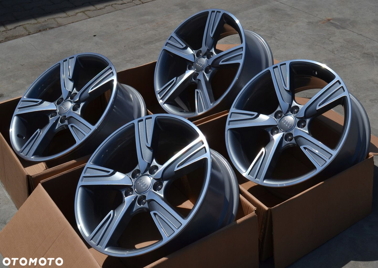 FELGI 18" 5X112 NOWE  ORYGINAŁ AUDI A3 S3 8V 8P 8Y AUDI - 5