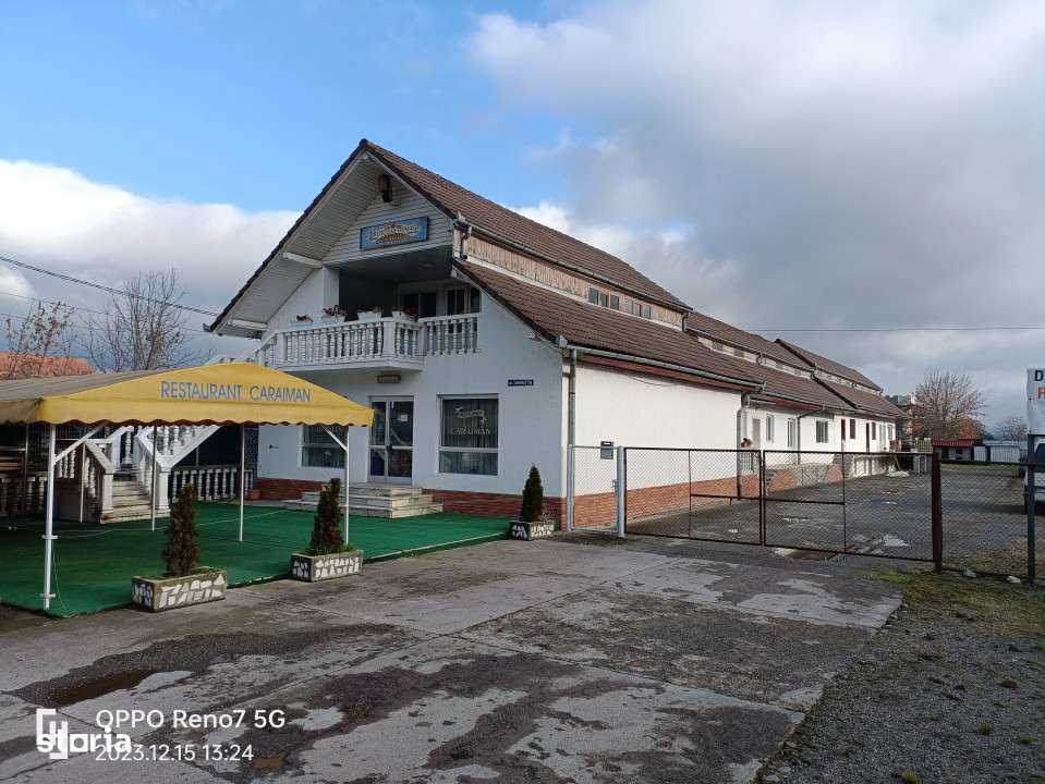 SPAŢIU COMERCIAL DE VANZARE - RESTAURANT + SPAŢII DE PRODUCŢIE - Imagine principală: 1/9