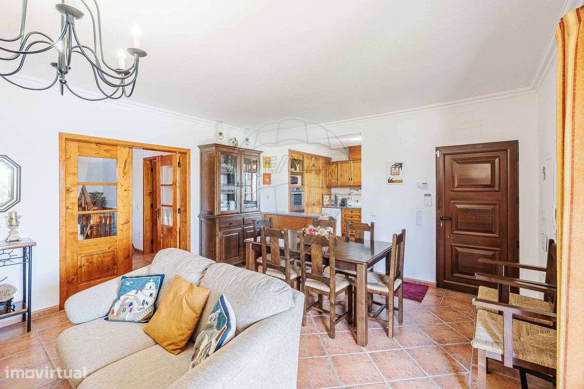 Moradia T4 para venda-17