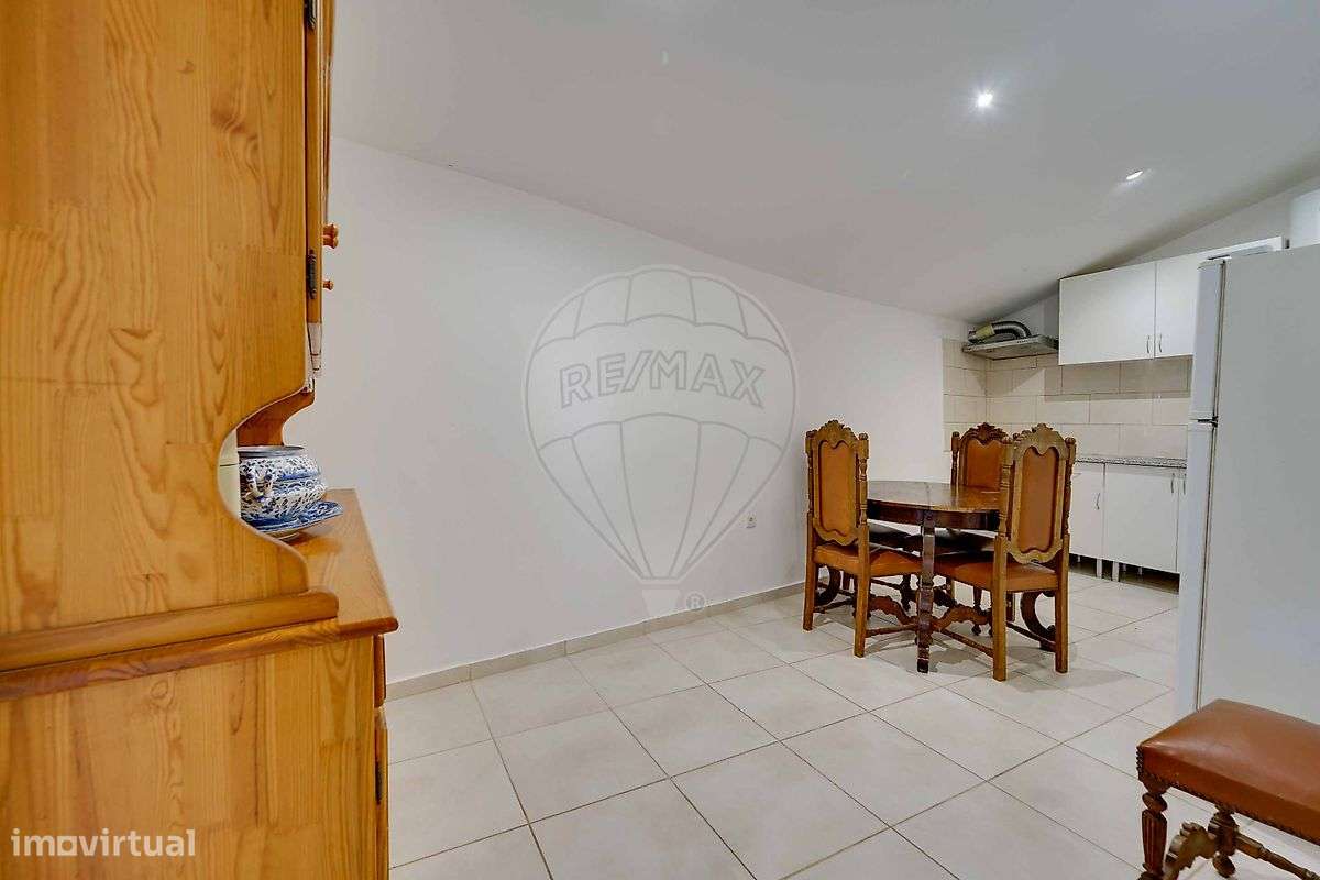 Moradia T15 para venda-33