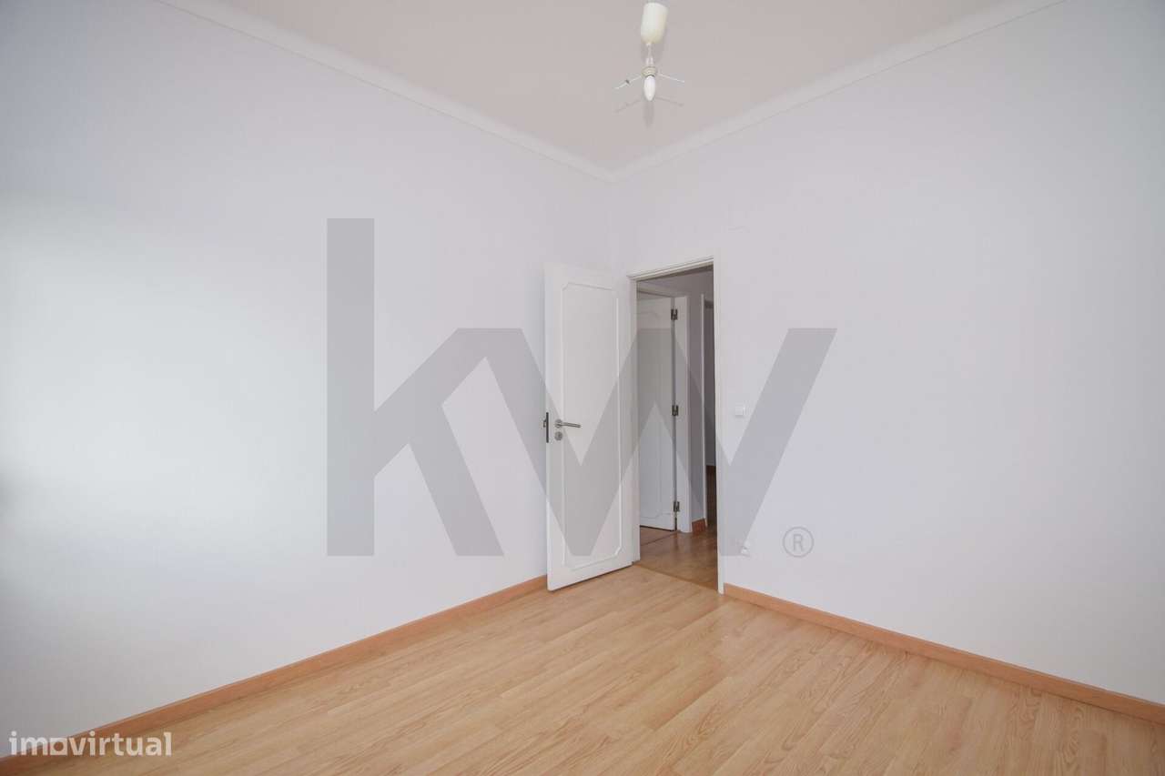 T3 com Sala Dupla em Carnaxide-15