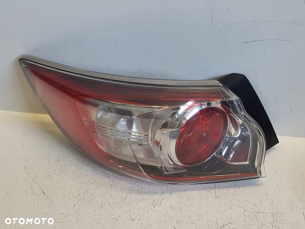 MAZDA 3 09-13 LAMPA LEWA TYŁ TYLNA BŁOTNIKA EUROPA - 2