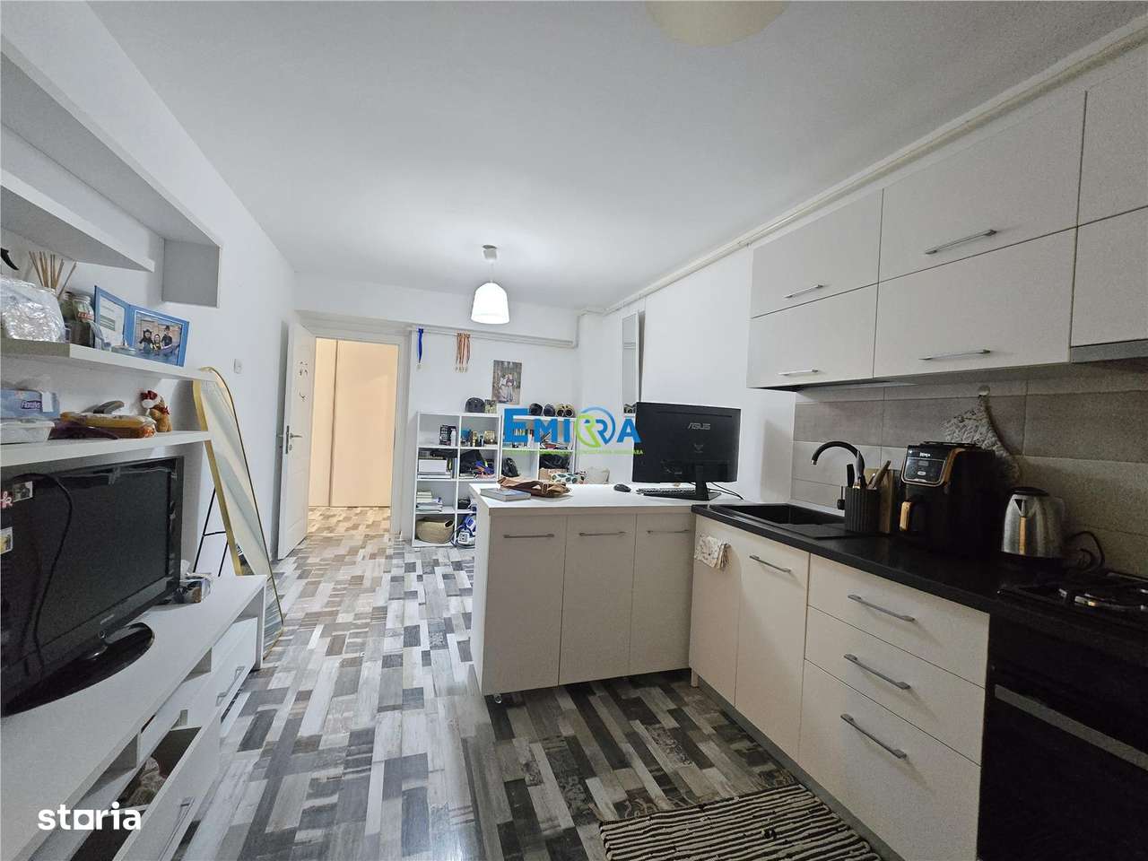 Apartament vanzare Bacau, Nord, 2 camere Bloc Fiald Etaj 5-3