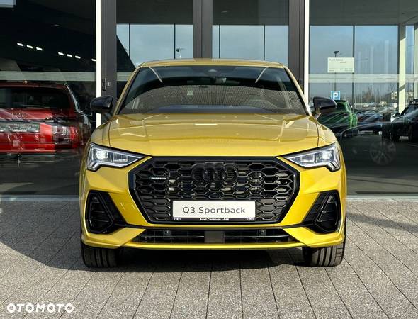 Audi Q3 Sportback 40 TFSI Quattro S Line S tronic - 2