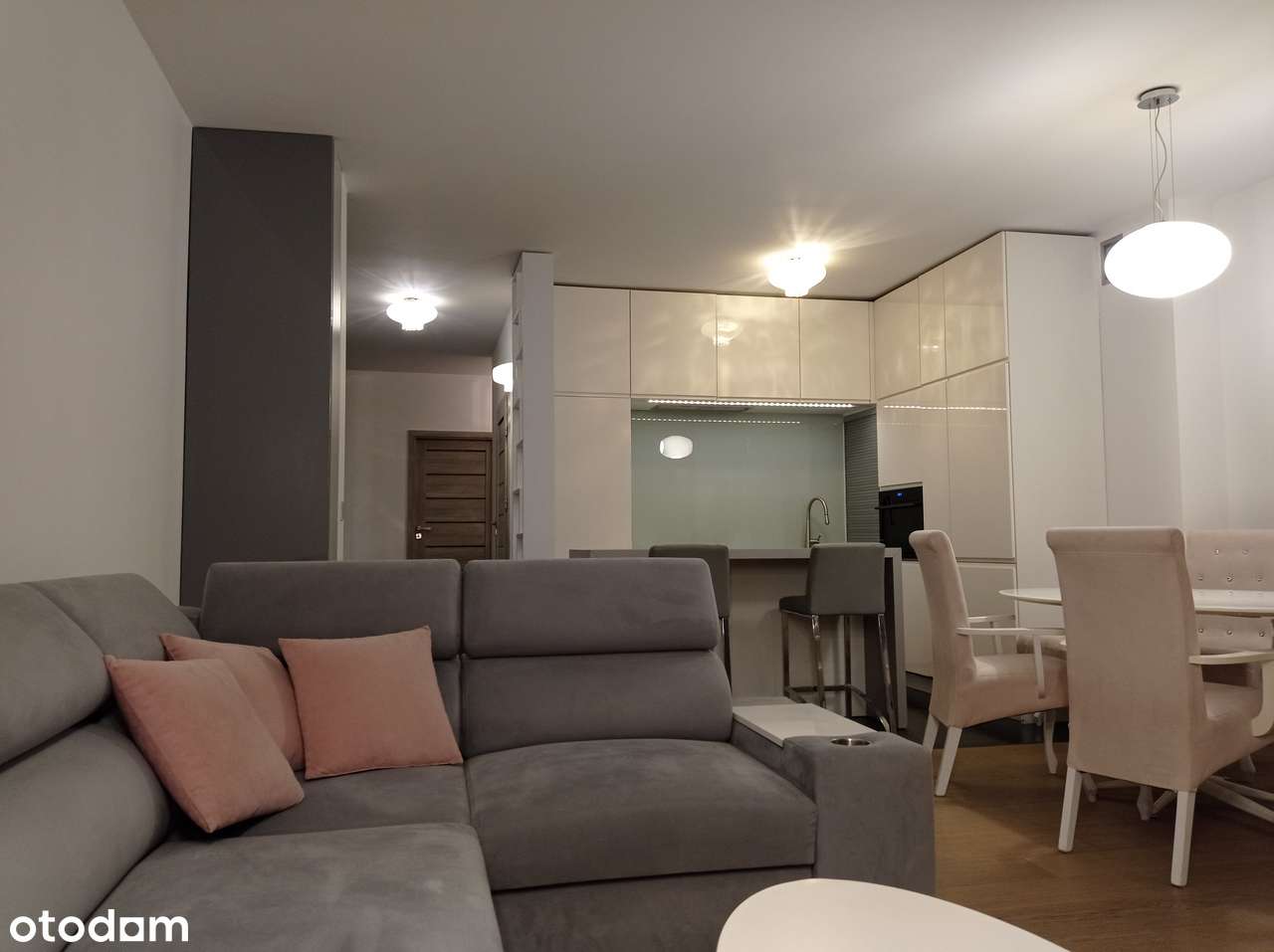 Nowoczesne 3-pokojowe mieszkanie z ogródkiem - Pełny obrazek: 1/15