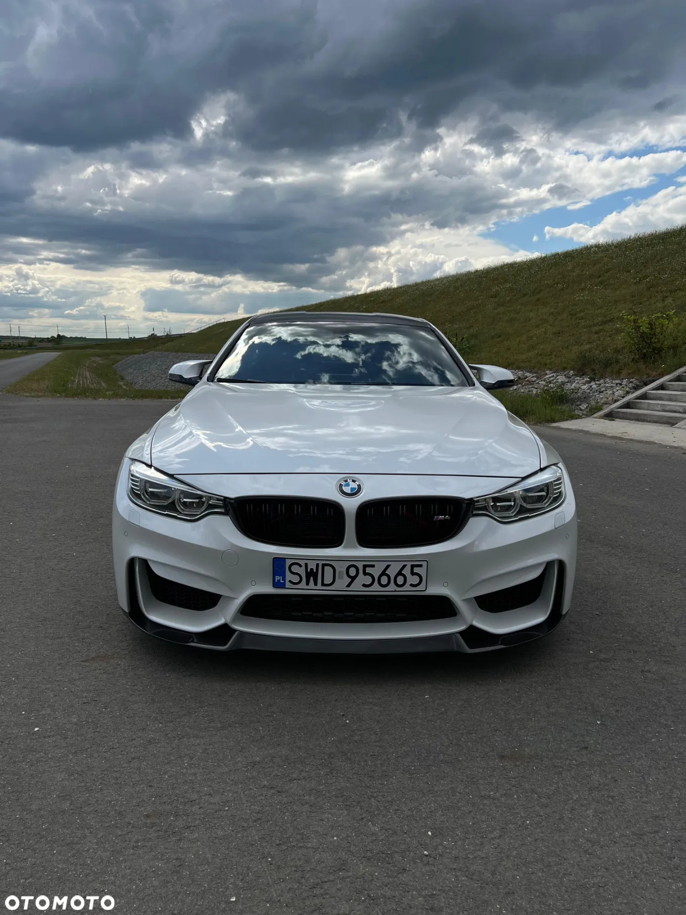 BMW M4 - 5