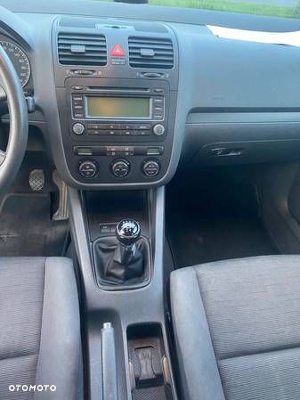 Volkswagen Golf V 1.4 Comfortline - 11