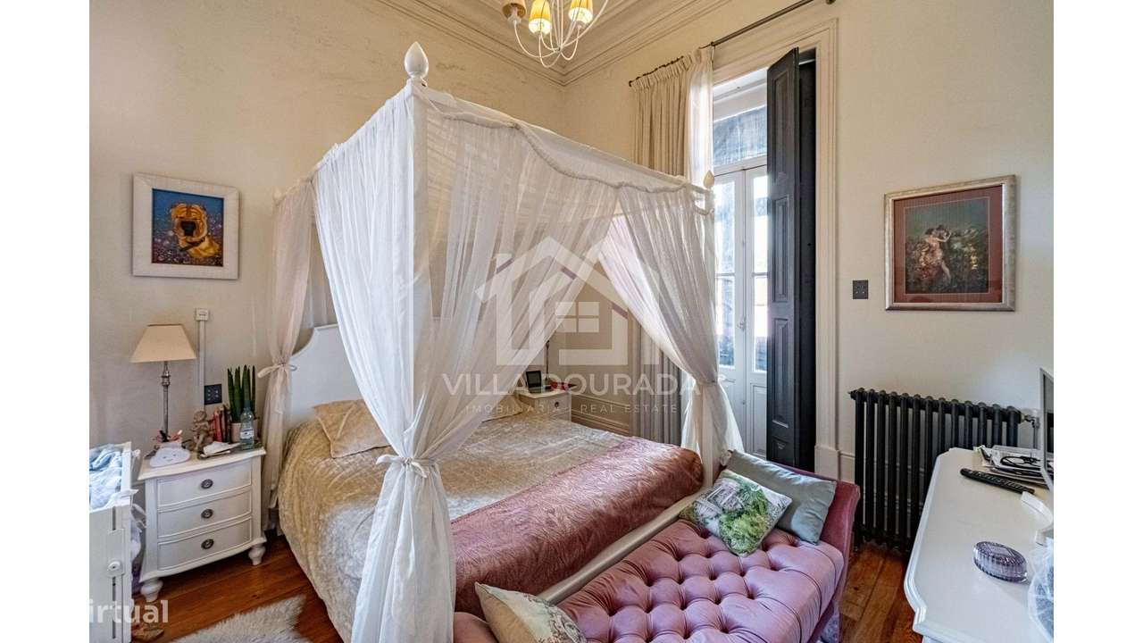 Palacete de prestígio T6 em Bonfim-20