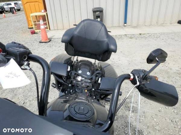 Harley-Davidson Touring Road Glide - 5