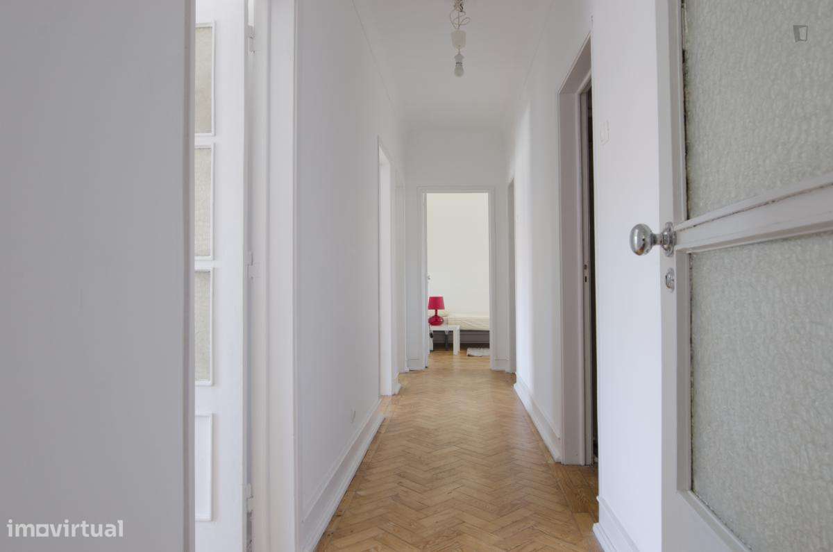 Quarto - localizado em Alvalade Lisbon - Grande imagem: 2/6